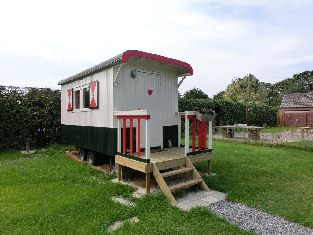 Bed and Breakfast Pipowagen Camping Puur Genieten Someren Номер фото