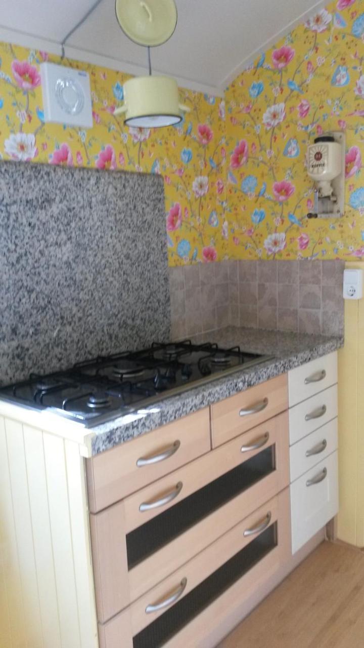 Bed and Breakfast Pipowagen Camping Puur Genieten Someren Екстер'єр фото